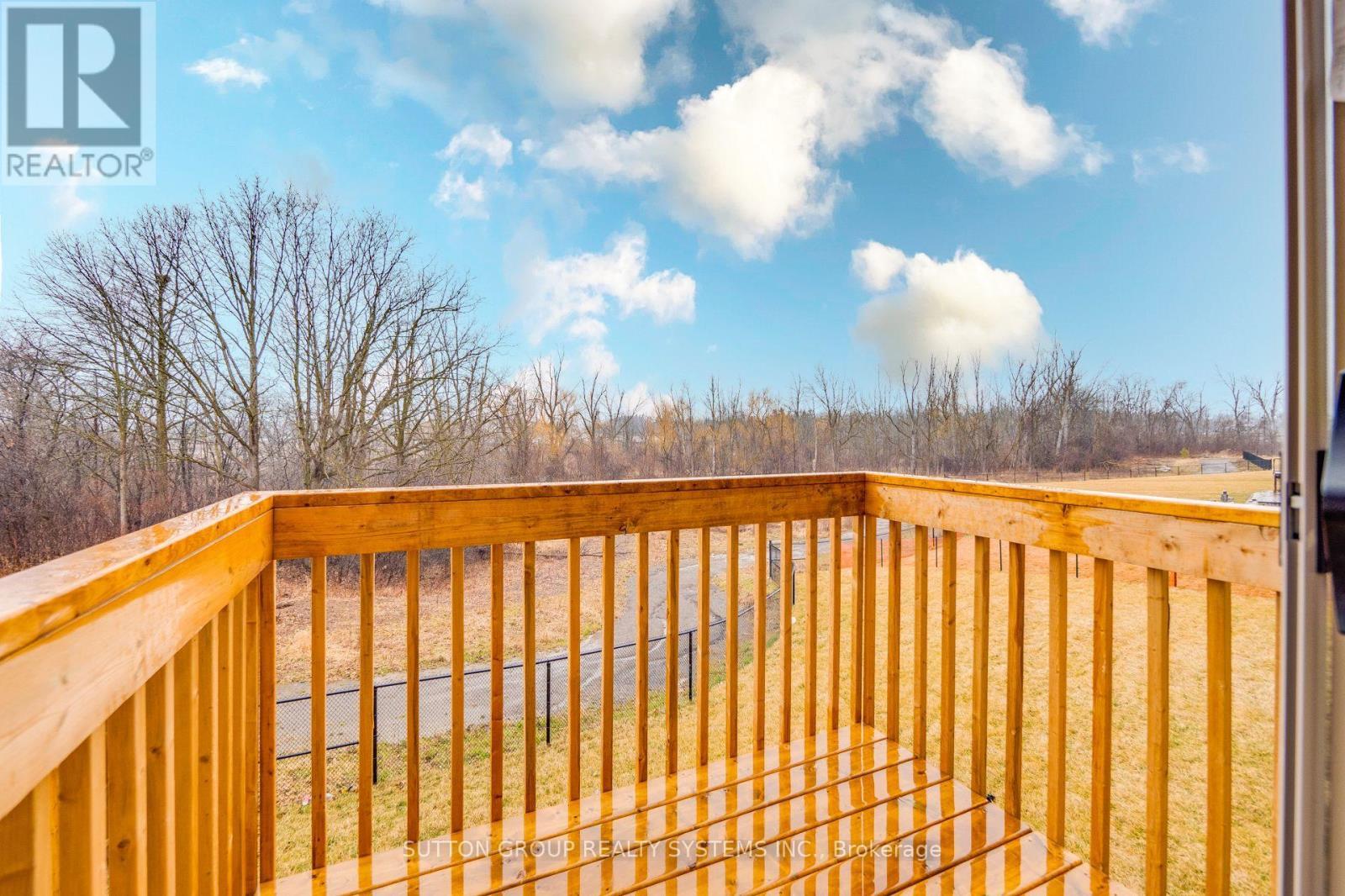 389 Humphrey Street, Hamilton, ON - Outdoor