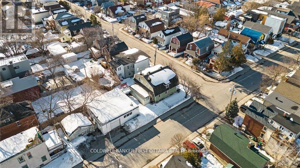 4 Oxford Street, Ottawa, ON