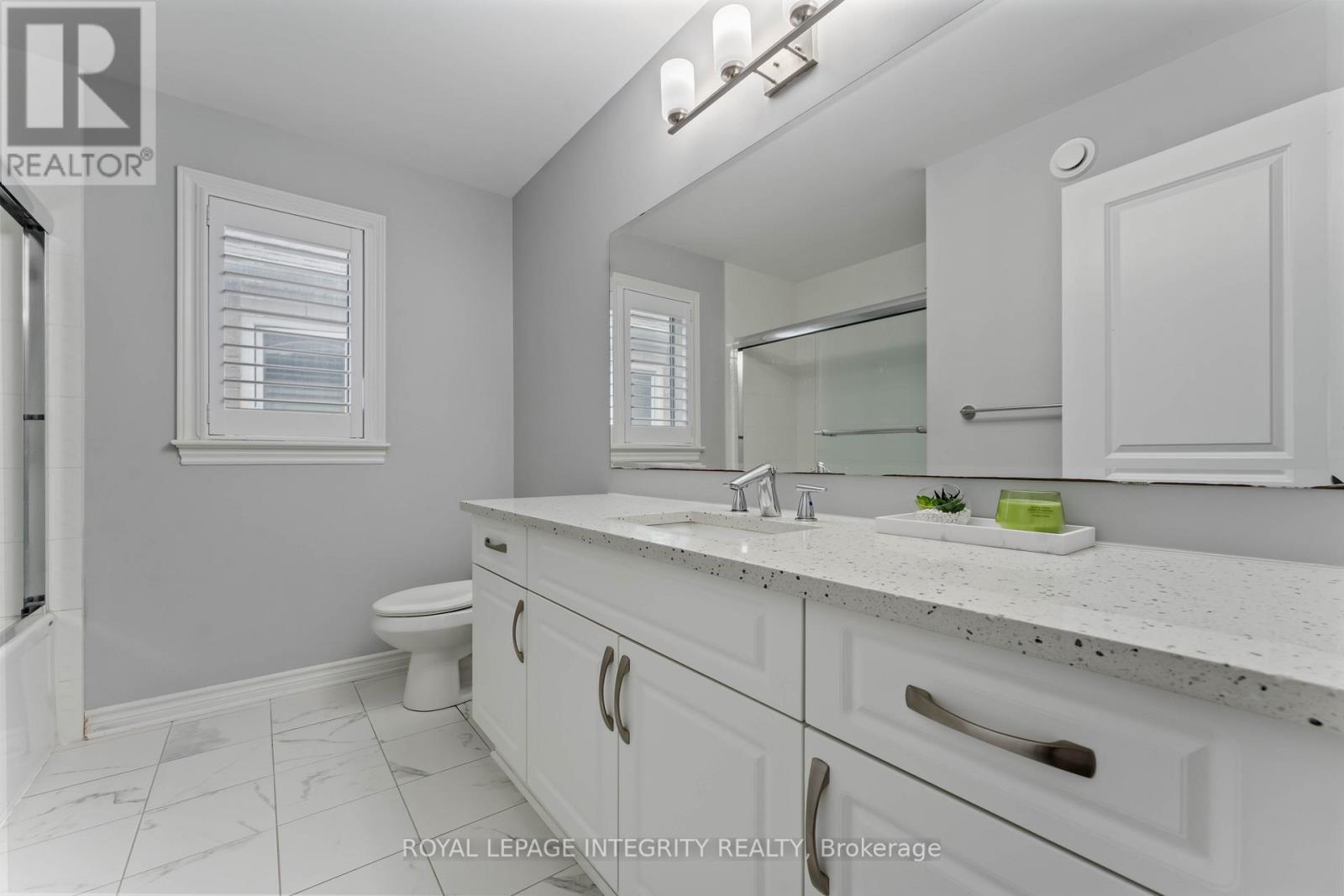 563 Egret Way, Ottawa, ON - Indoor Photo Showing Bathroom
