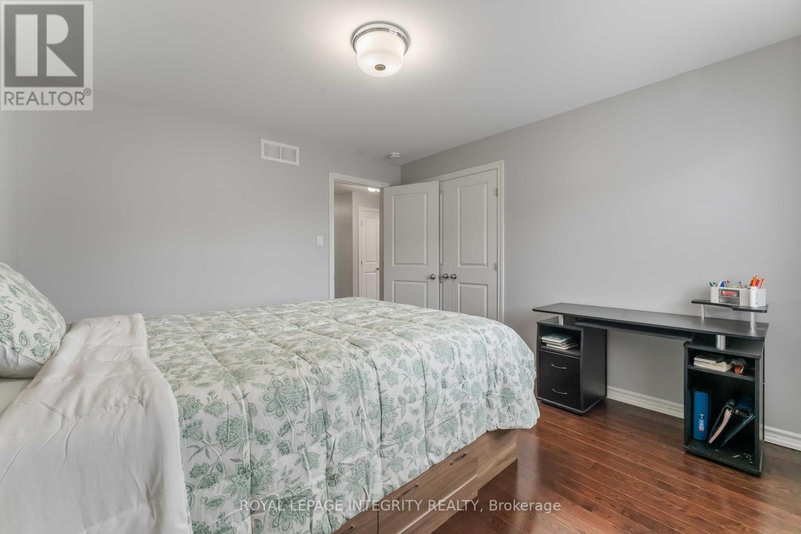 563 Egret Way, Ottawa, ON - Indoor Photo Showing Bedroom