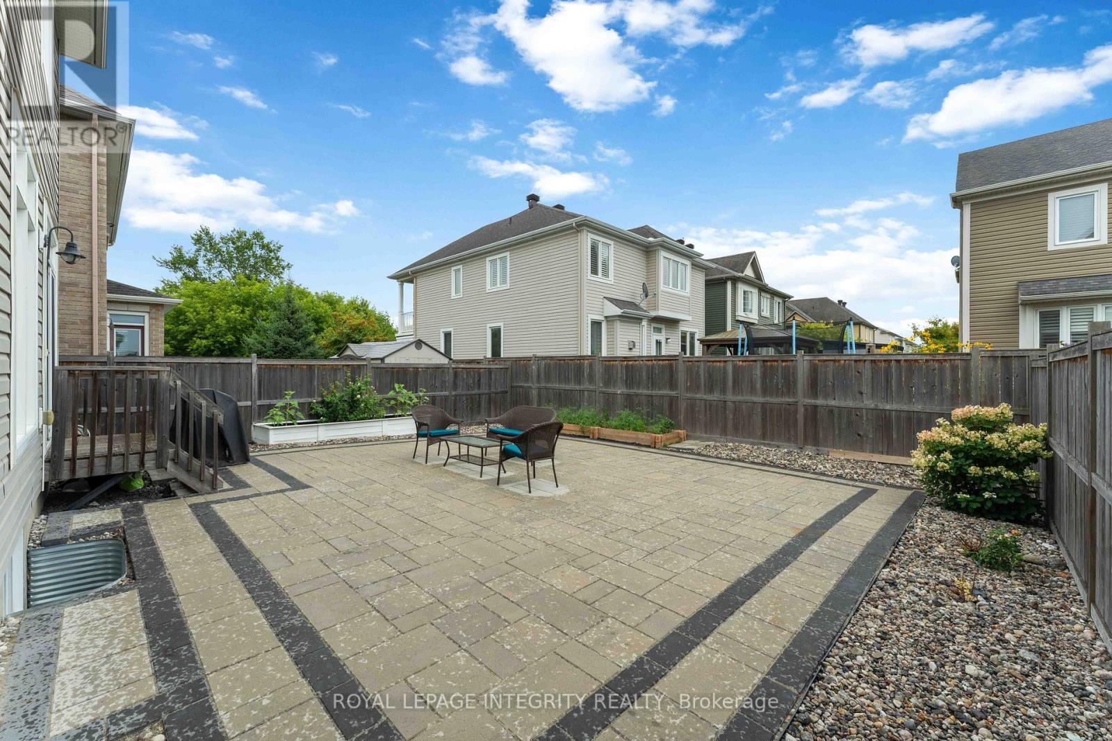 563 Egret Way, Ottawa, ON - Outdoor