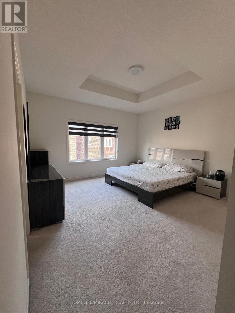 85 Cobriza Crescent, Brampton, ON - Indoor Photo Showing Bedroom