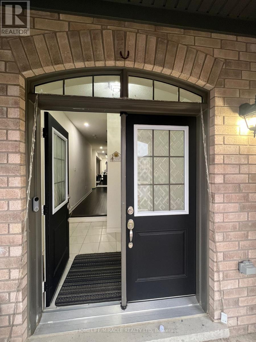 85 Cobriza Crescent, Brampton, ON - With Exterior