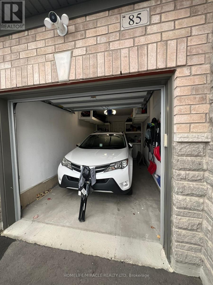 85 Cobriza Crescent, Brampton, ON - Indoor Photo Showing Garage