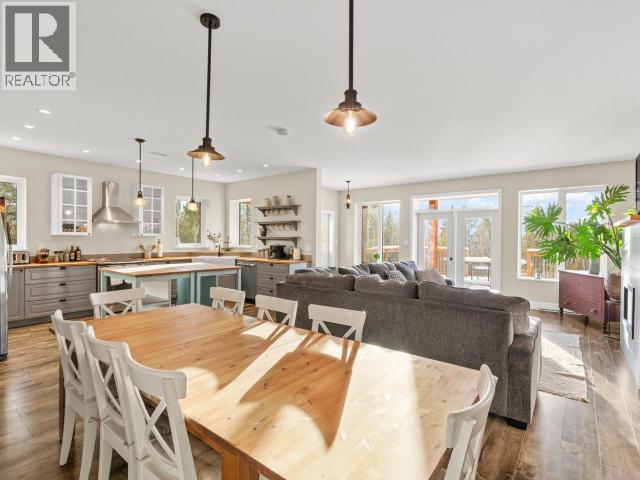 24 Nighthawk Valley Lane, Whitehorse North, YT - Indoor Photo Showing Other Room