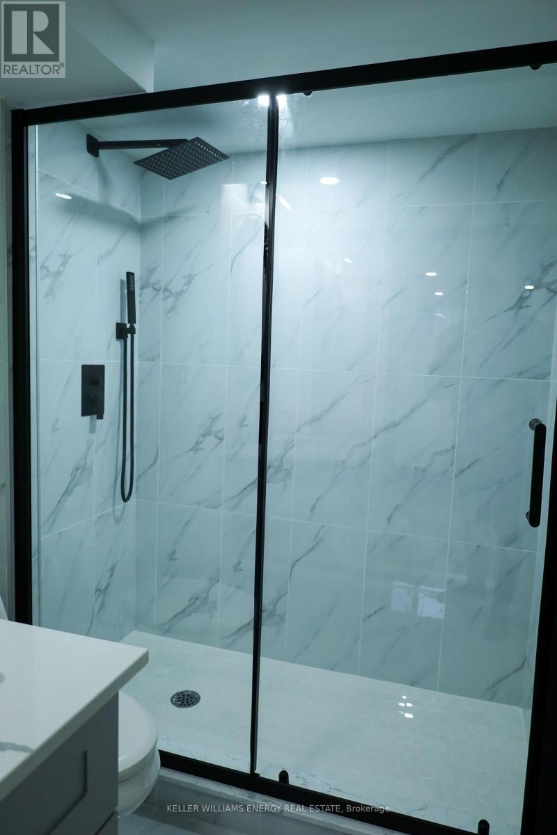 Basement - 704 Oshawa Boulevard N, Oshawa (Centennial), ON - Indoor Photo Showing Bathroom