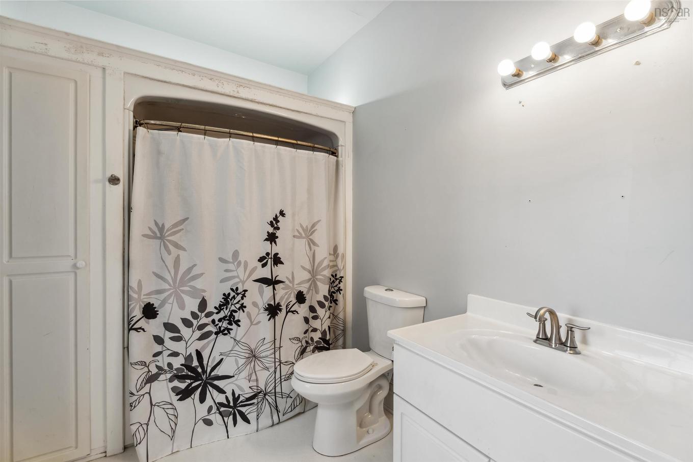 14019 Highway 1, Hants Border, NS