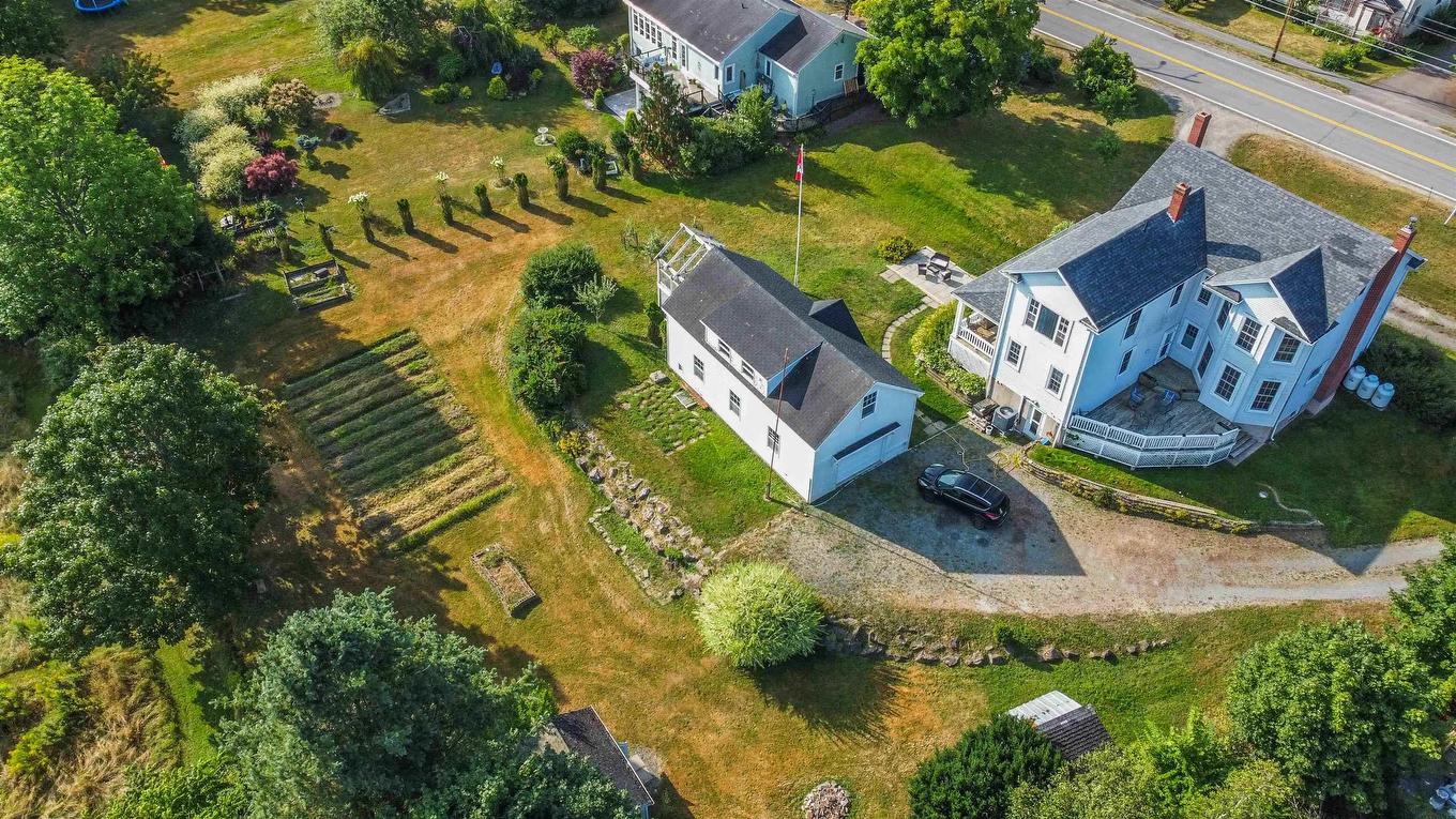 14019 Highway 1, Hants Border, NS