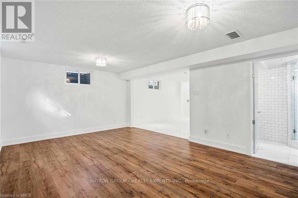 Basement - 218 Ingleside Place, Kitchener, ON - Indoor Photo Showing Other Room