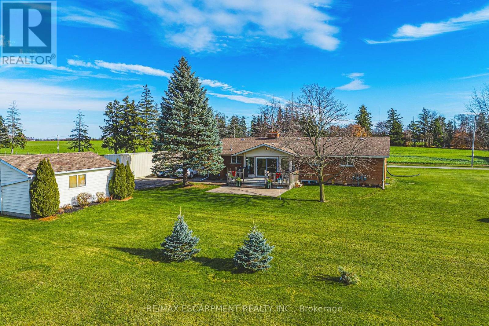 2276 Binbrook Road, Hamilton, ON - Outdoor