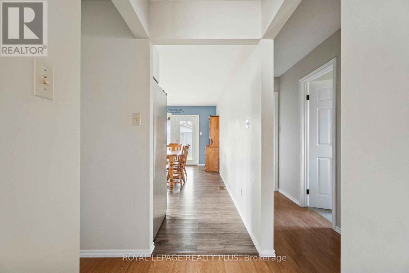 7719 Poplar Side Road, Clearview, ON - Indoor Photo Showing Other Room