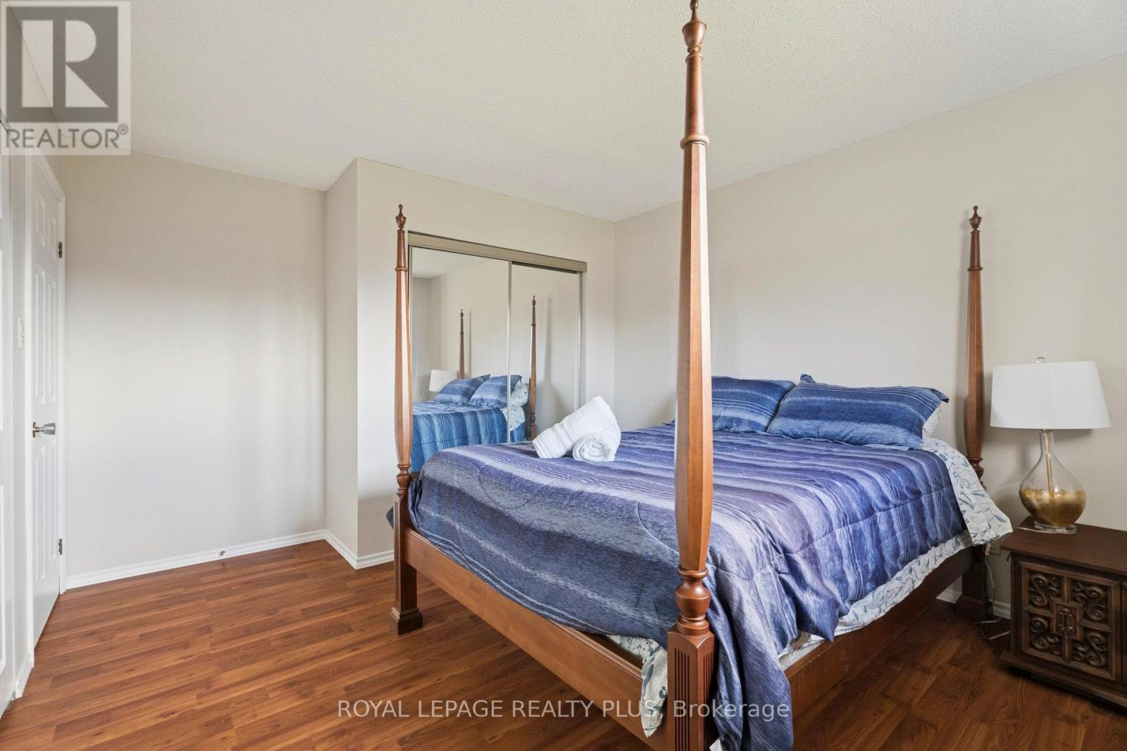7719 Poplar Side Road, Clearview, ON - Indoor Photo Showing Bedroom