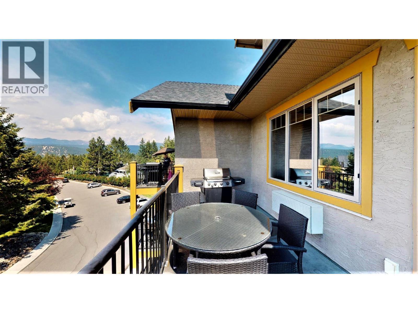 700 Bighorn Boulevard Unit# 735 M1, Radium Hot Springs, BC - Outdoor With Balcony With Exterior