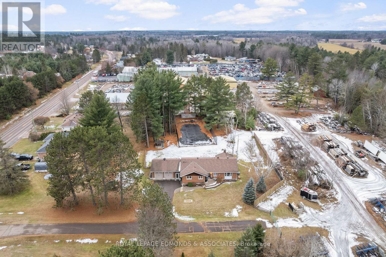 40925 Highway 41, Laurentian Valley, ON - Outdoor With View