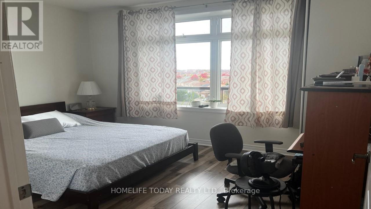 727 - 7325 Markham Road, Markham, ON - Indoor Photo Showing Bedroom