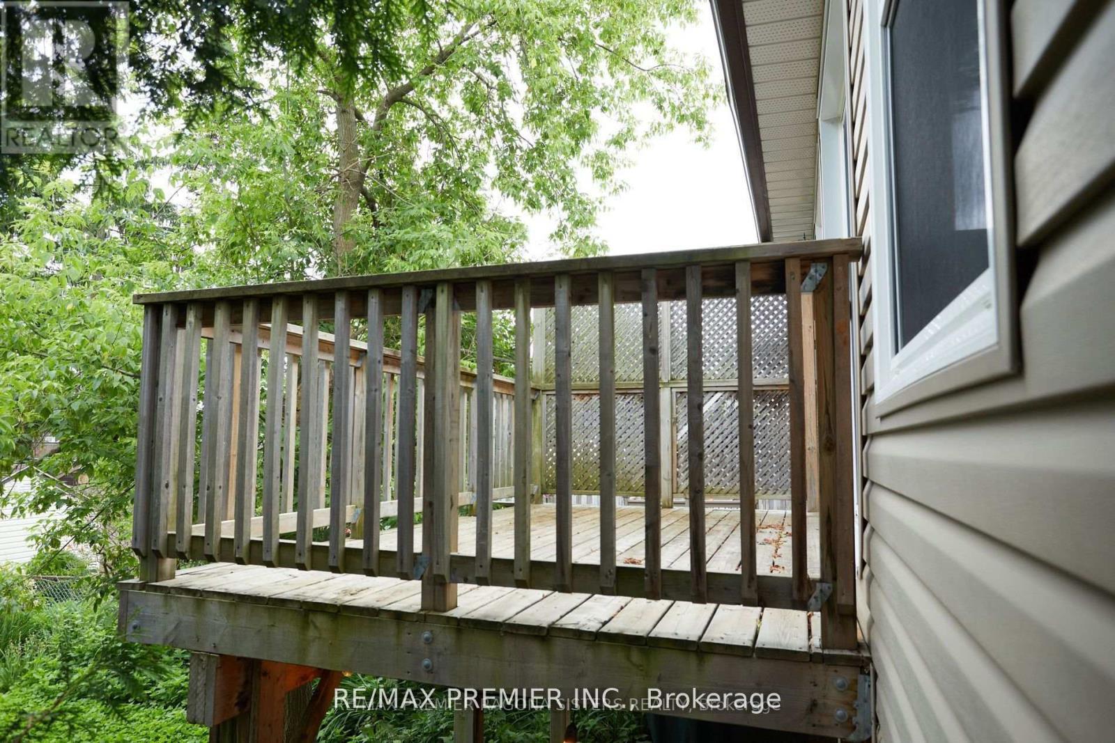 39 Daphne Crescent, Barrie, ON - Outdoor