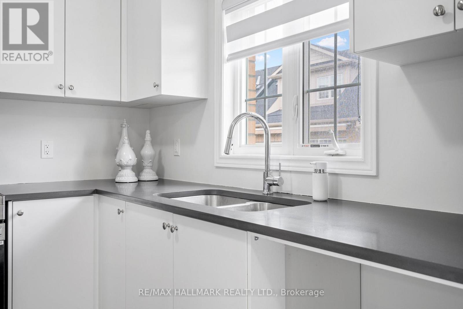 59 Jazzberry Road, Brampton, ON - Indoor Photo Showing Kitchen With Double Sink