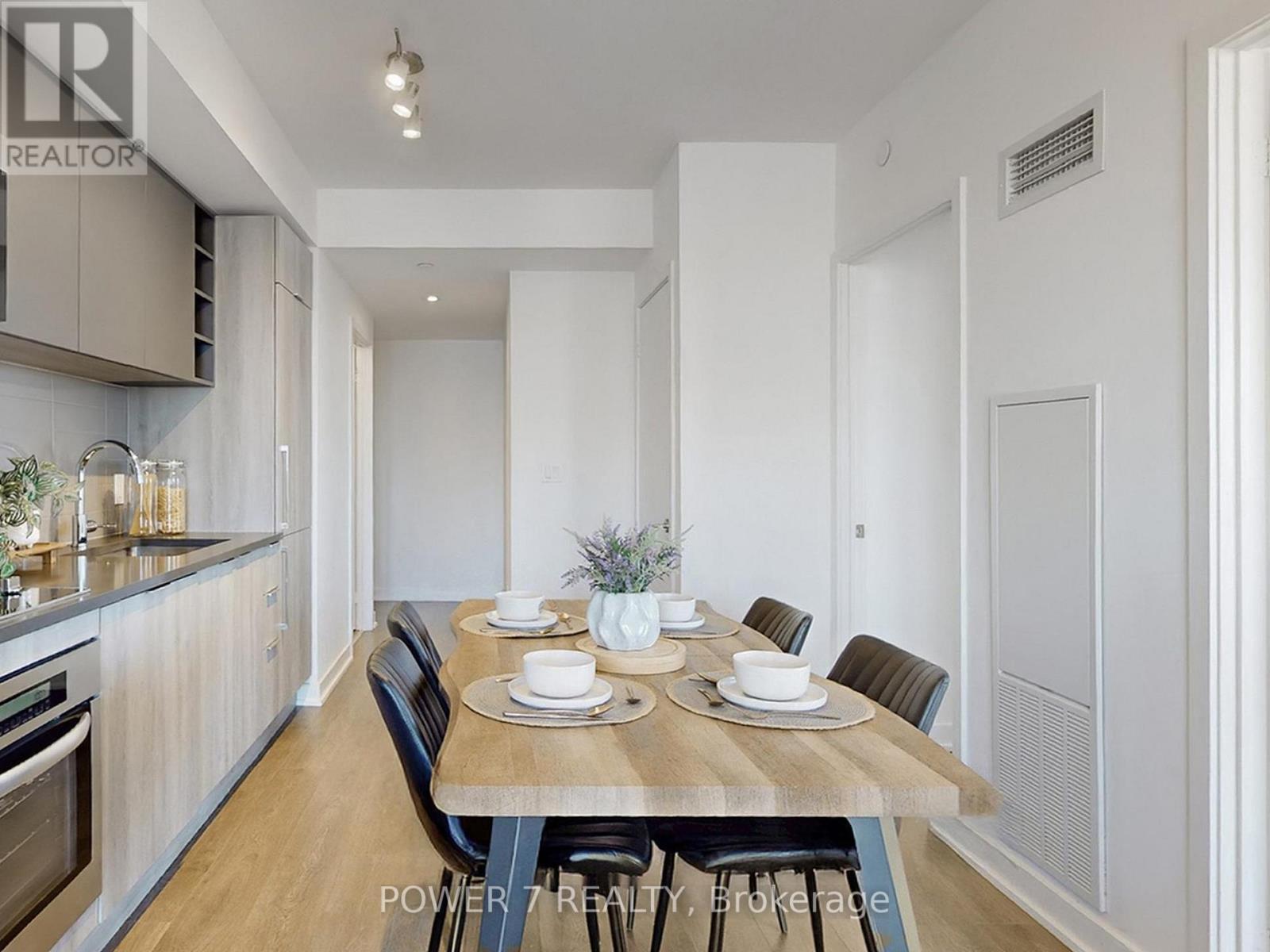 3605 - 2033 Kennedy Road, Toronto, ON - Indoor Photo Showing Dining Room