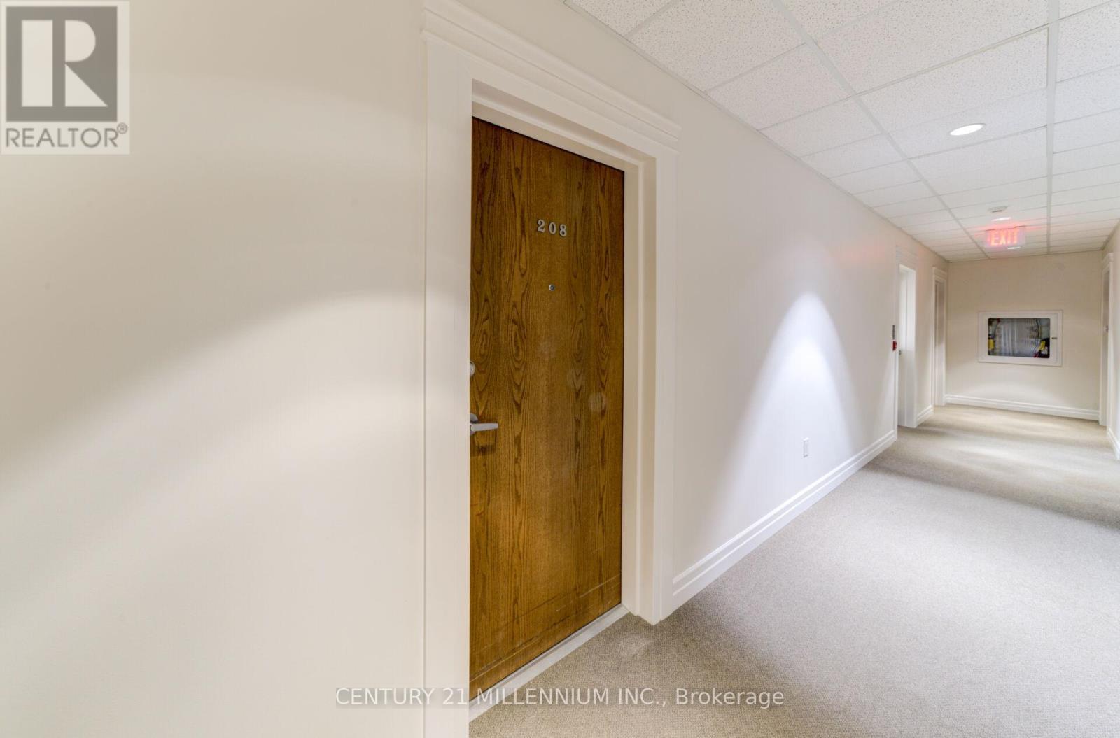 208 - 19A Yonge Street N, Springwater, ON - Indoor Photo Showing Other Room