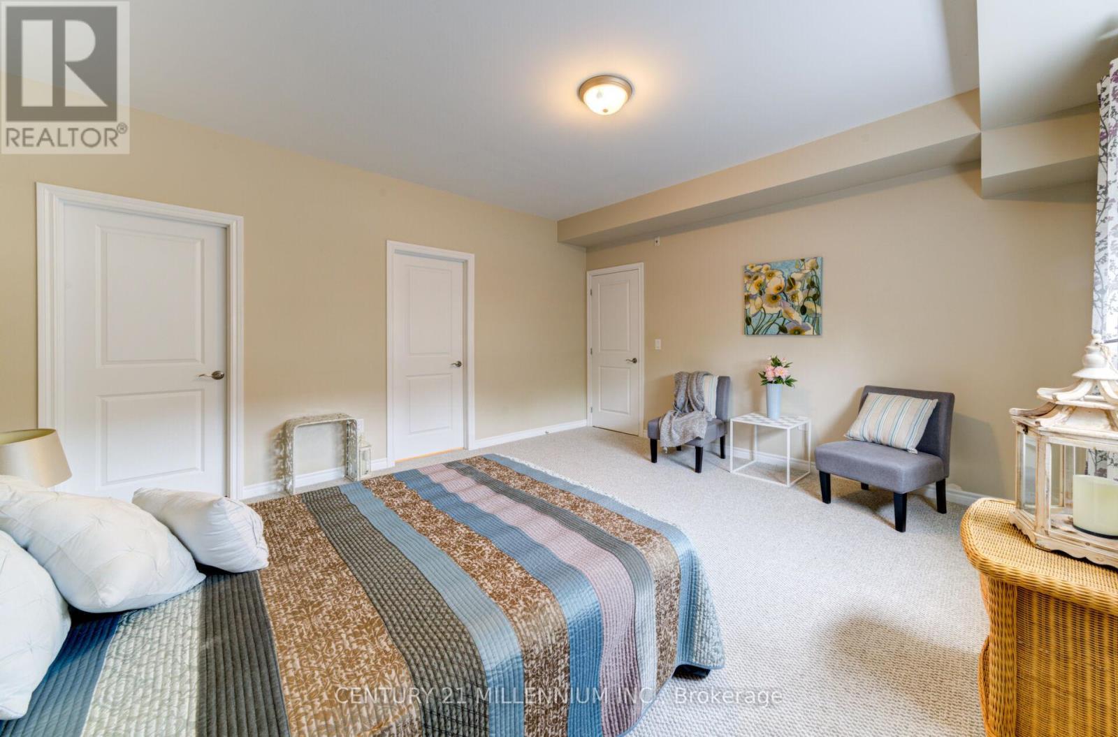 208 - 19A Yonge Street N, Springwater, ON - Indoor Photo Showing Bedroom