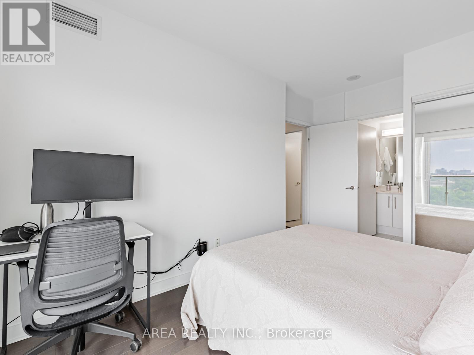 2001 - 58 Orchard View Boulevard, Toronto, ON - Indoor Photo Showing Bedroom