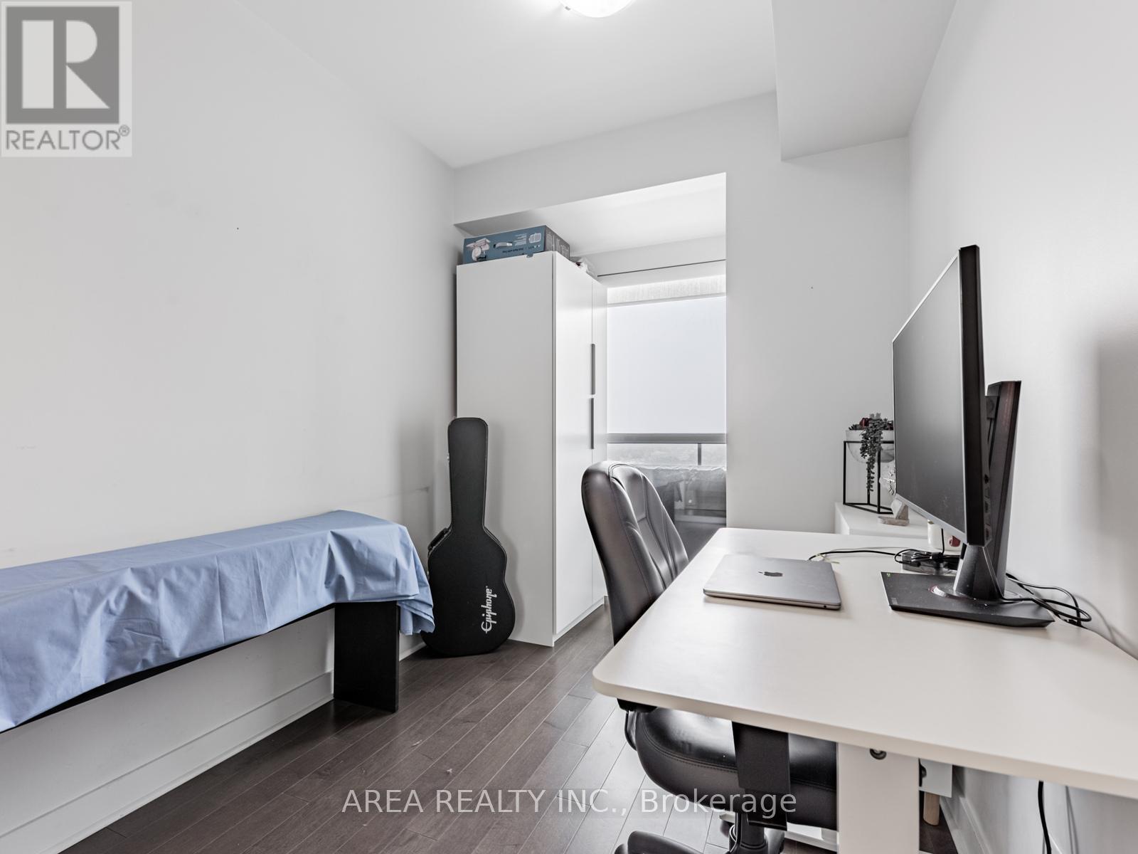 2001 - 58 Orchard View Boulevard, Toronto, ON - Indoor Photo Showing Office