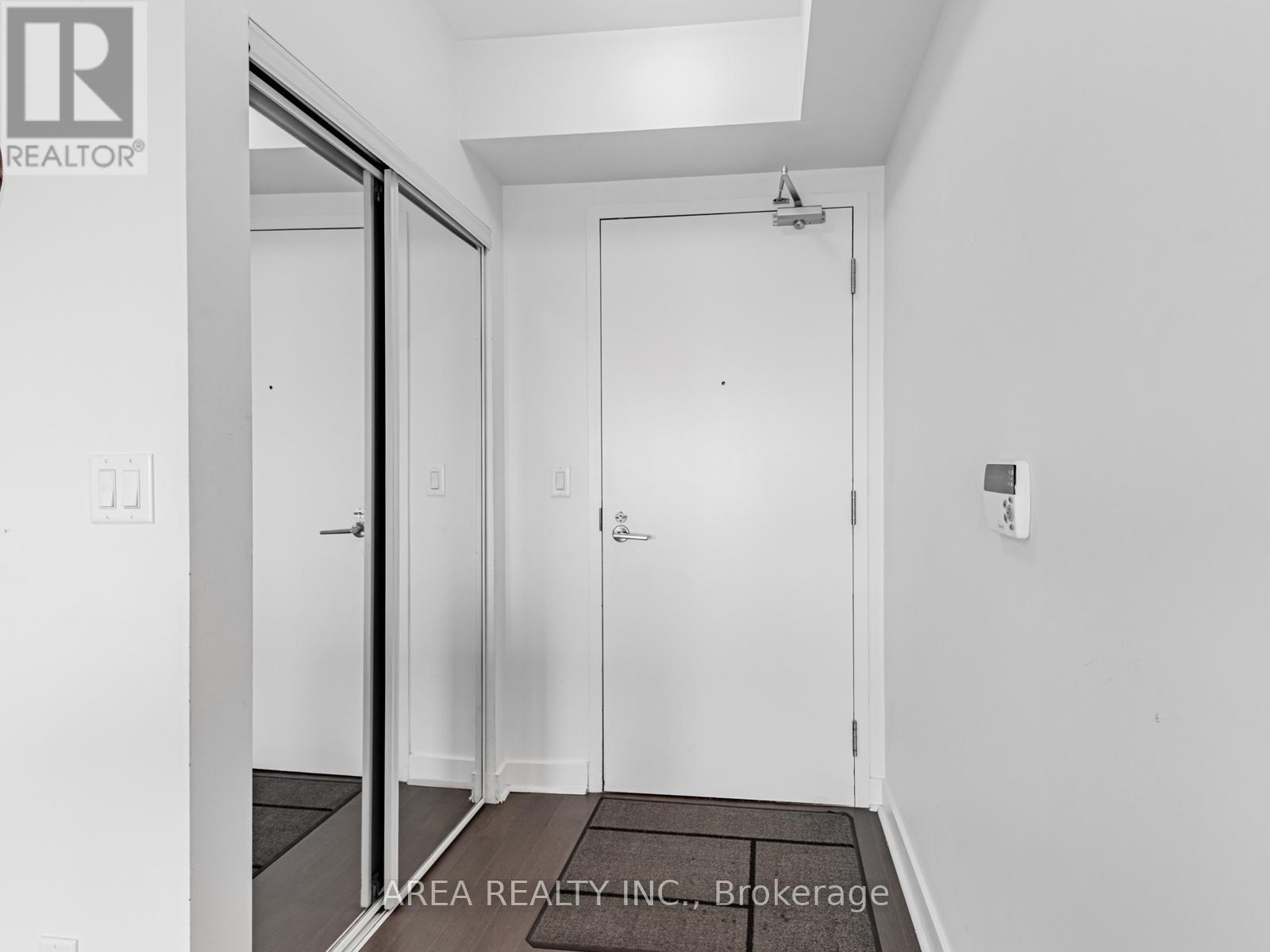 2001 - 58 Orchard View Boulevard, Toronto, ON - Indoor Photo Showing Other Room