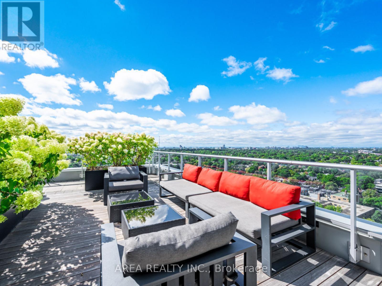 2001 - 58 Orchard View Boulevard, Toronto, ON - Outdoor With View