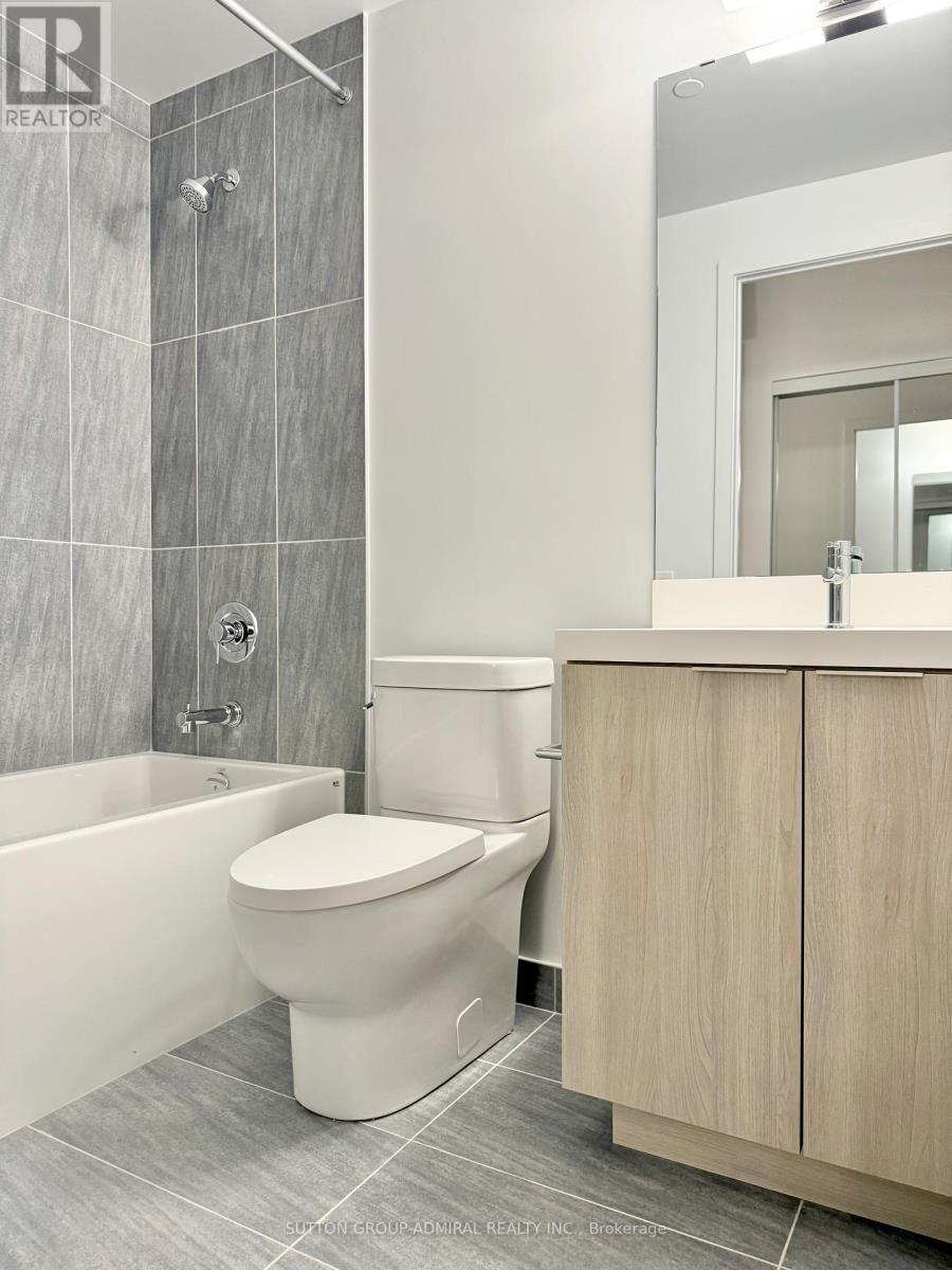 326 - 5858 Yonge Street, Toronto, ON - Indoor Photo Showing Bathroom