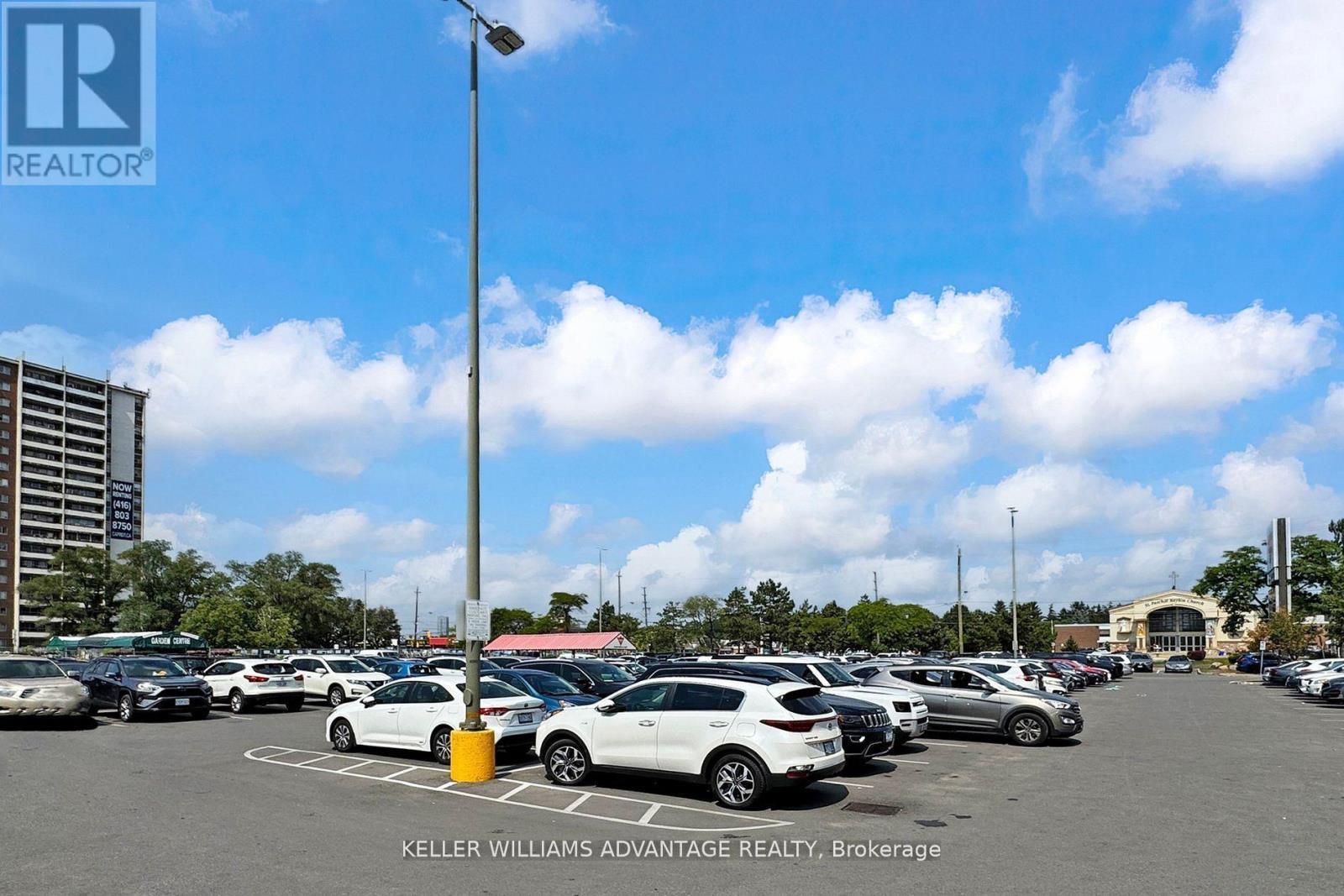 114 - 6464 Yonge Street, Toronto, ON