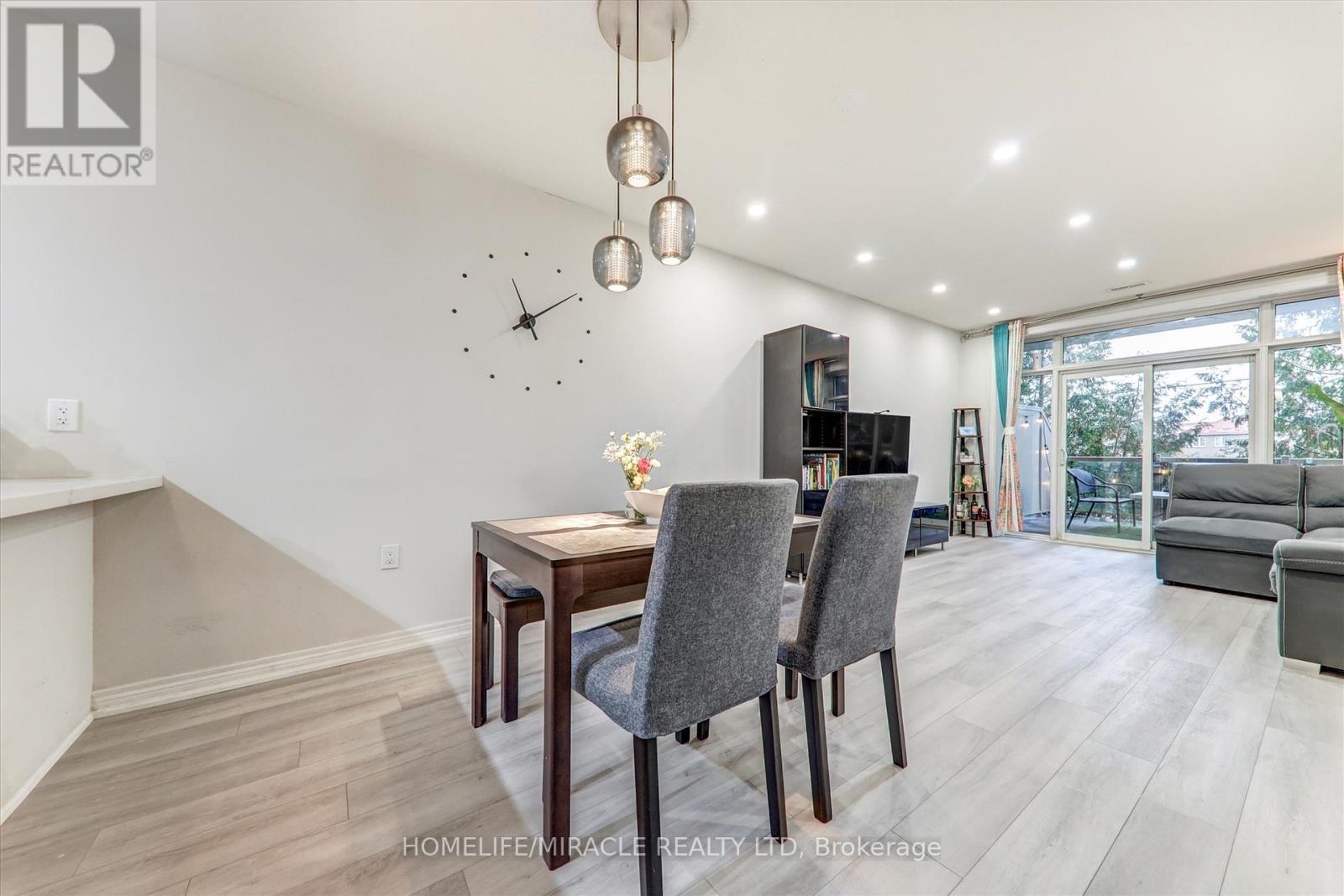 106 - 7340 Markham Road, Markham, ON - Indoor