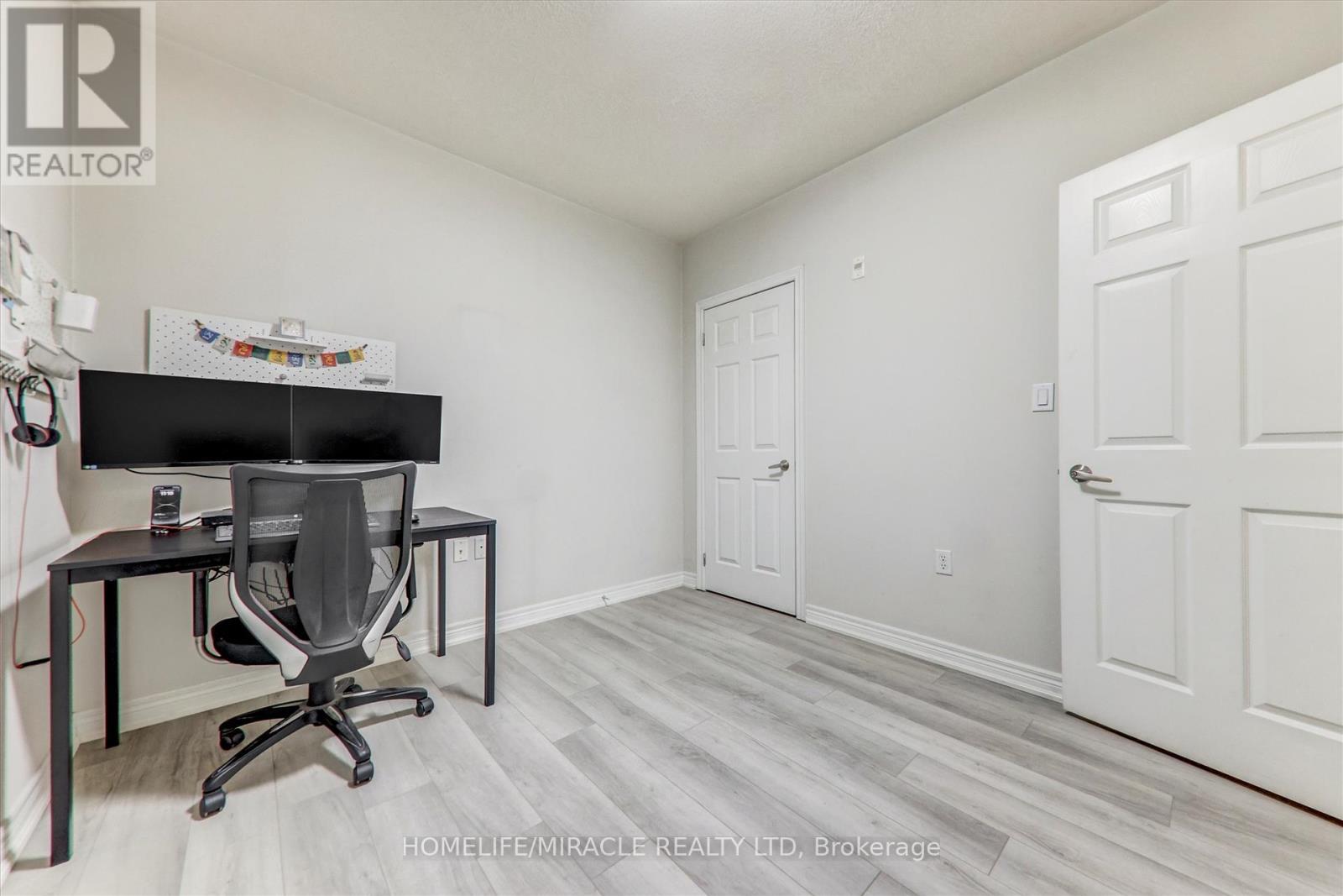 106 - 7340 Markham Road, Markham, ON - Indoor Photo Showing Office