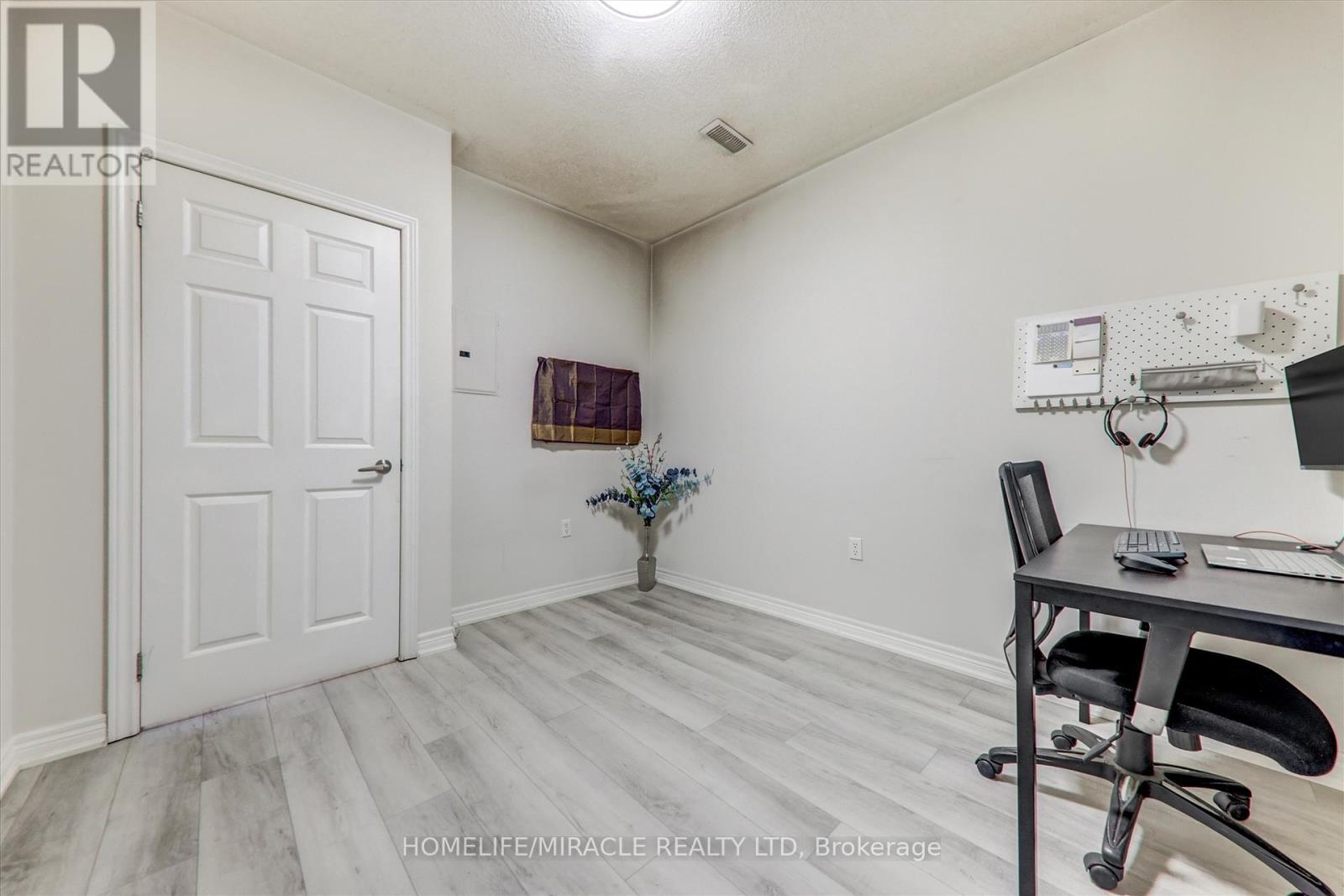 106 - 7340 Markham Road, Markham, ON - Indoor Photo Showing Office