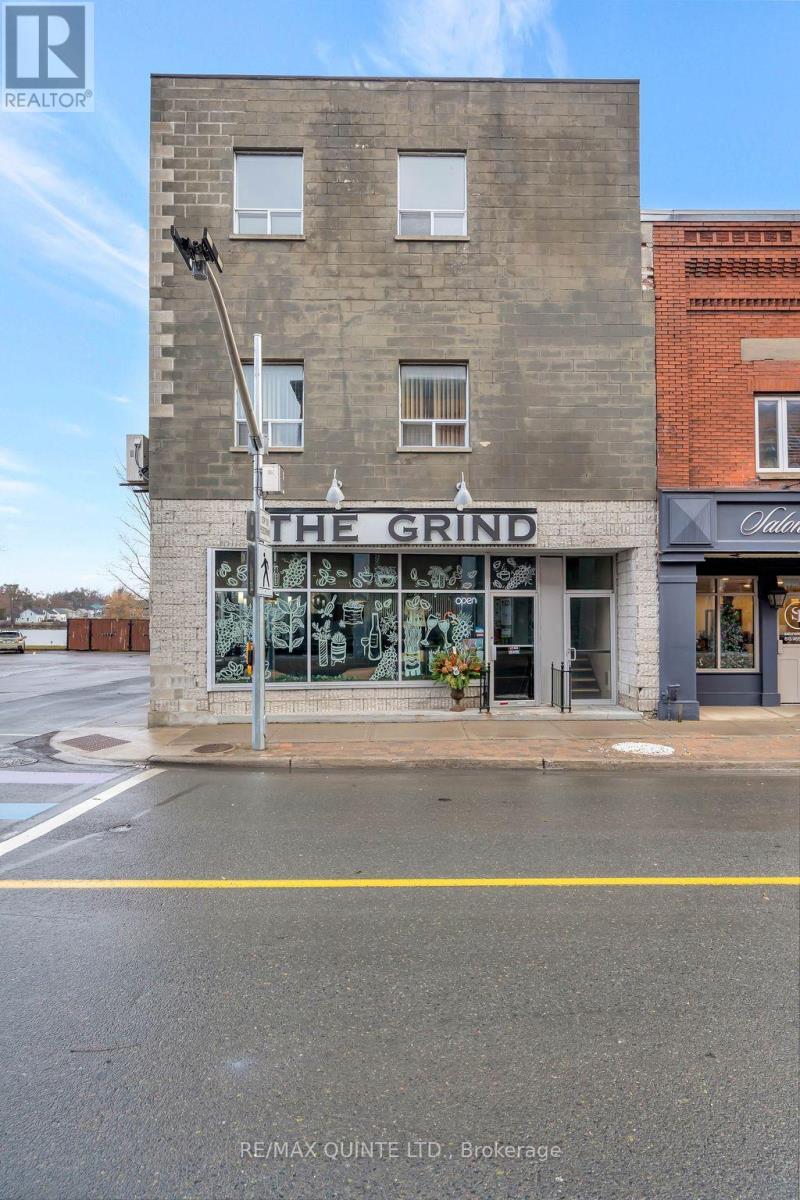 45 Front Street, Quinte West (Trenton Ward), ON