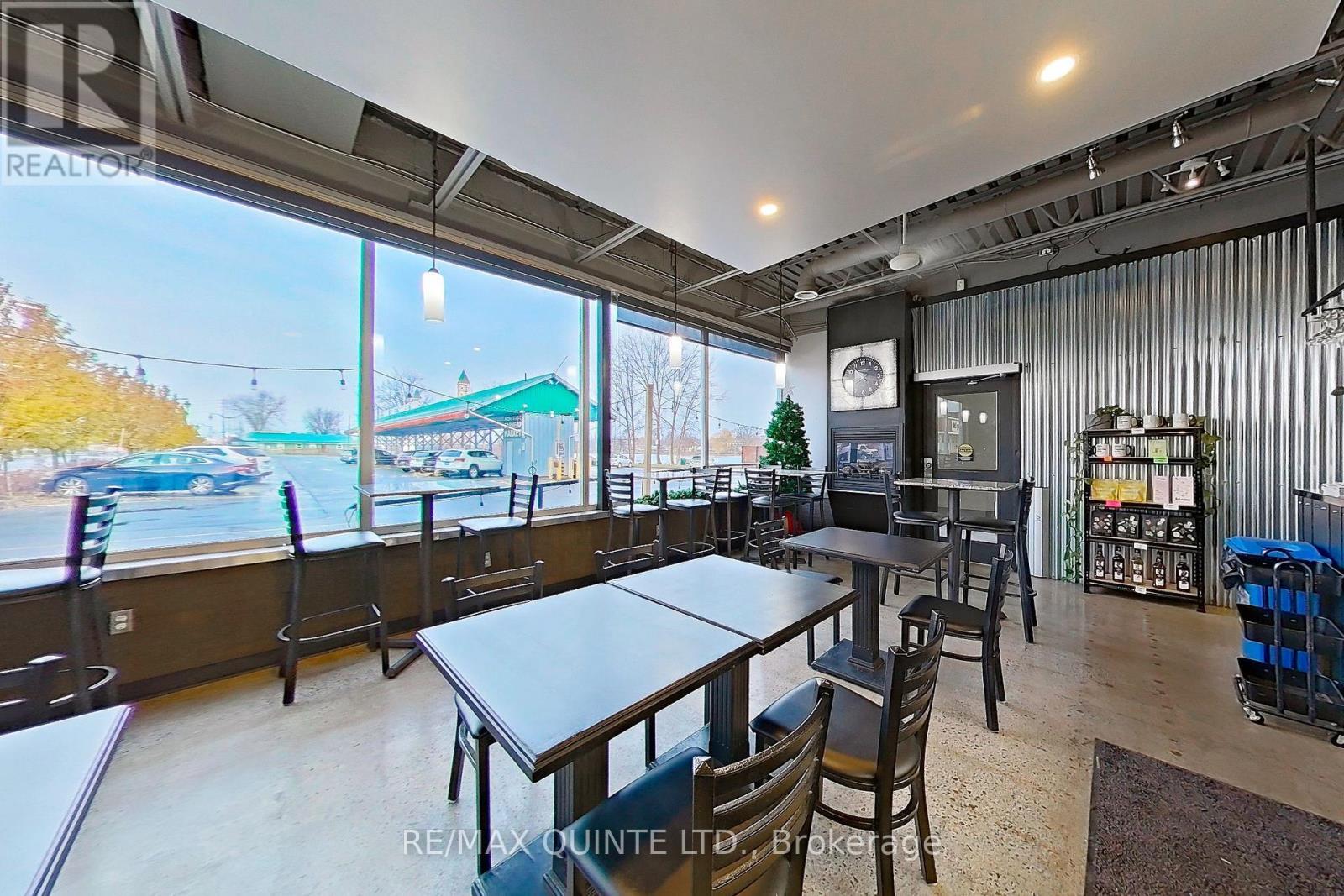 45 Front Street, Quinte West (Trenton Ward), ON