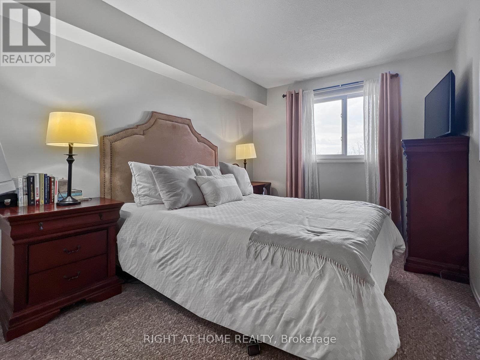 223 - 175 Haig Road, Belleville (Belleville Ward), ON - Indoor Photo Showing Bedroom