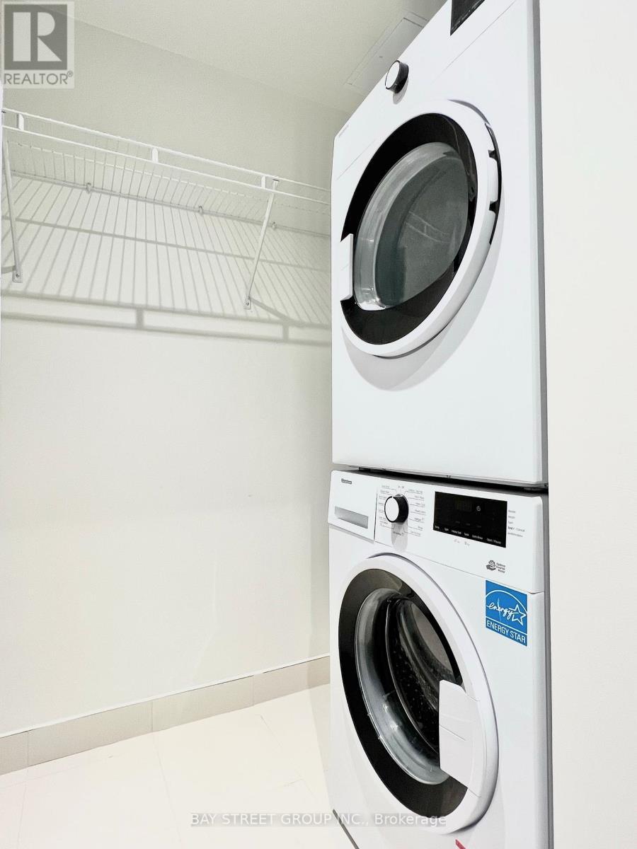 1809 - 15 Lower Jarvis Street, Toronto, ON - Indoor Photo Showing Laundry Room