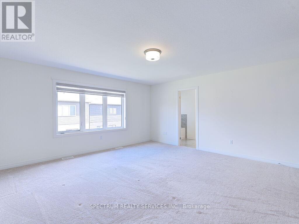 44 Dennis Avenue, Brantford, ON - Indoor Photo Showing Other Room