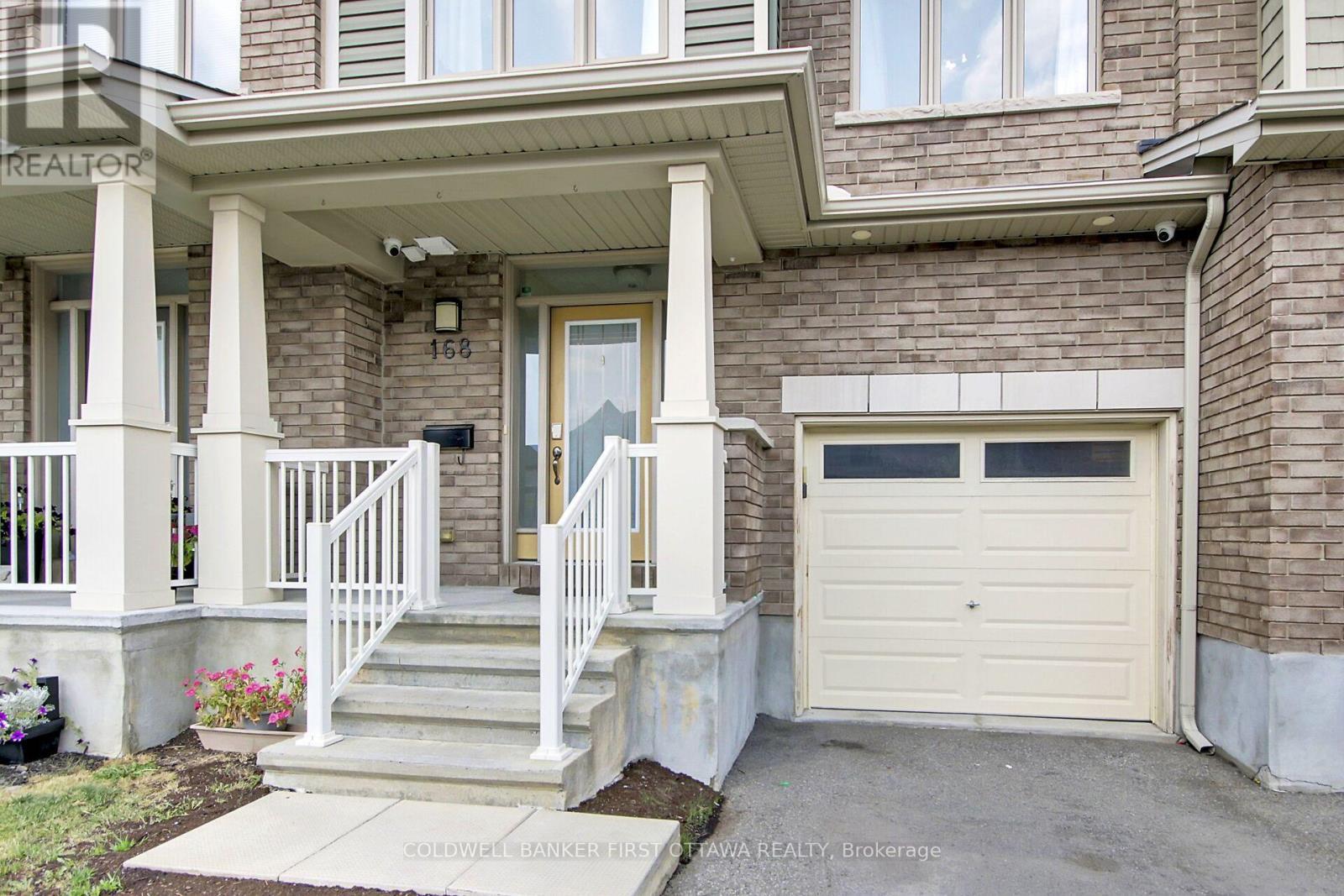 168 Hawkshaw Crescent, Ottawa, ON - Outdoor