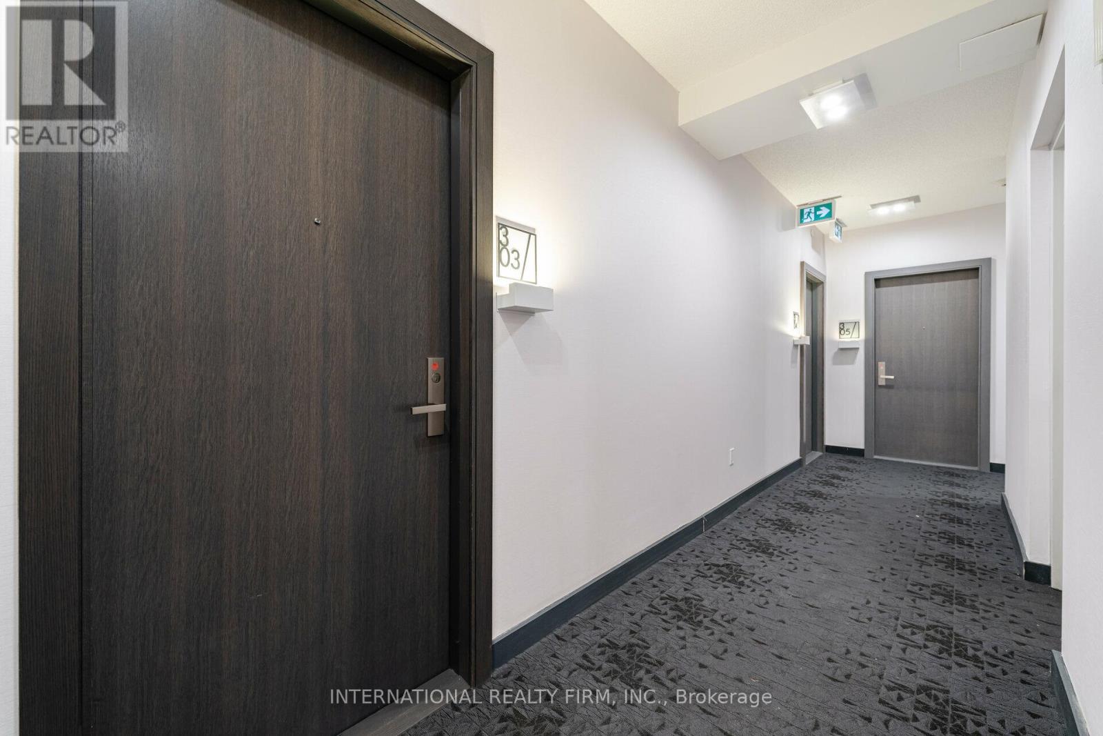 303 - 52 Forest Manor Road, Toronto, ON - Indoor Photo Showing Other Room