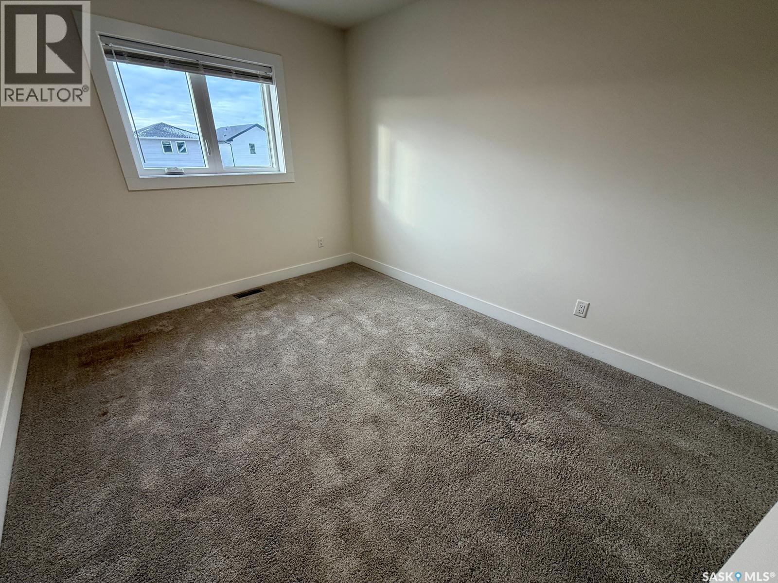 3214 Green Brook Road, Regina, SK - Indoor Photo Showing Other Room