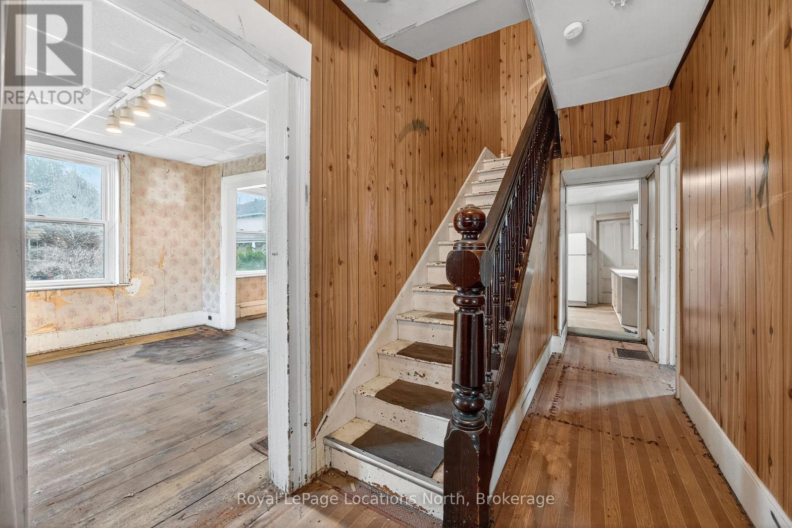 54 Cook Street, Meaford, ON - Indoor Photo Showing Other Room