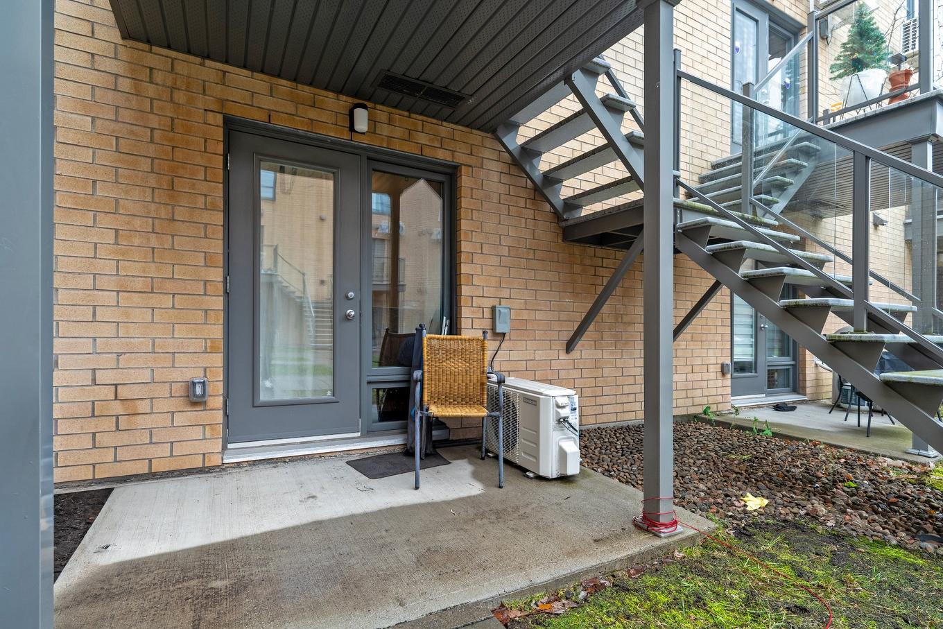 Patio - 4526 Rue La Perrière, Longueuil (Saint-Hubert), QC - Outdoor With Exterior