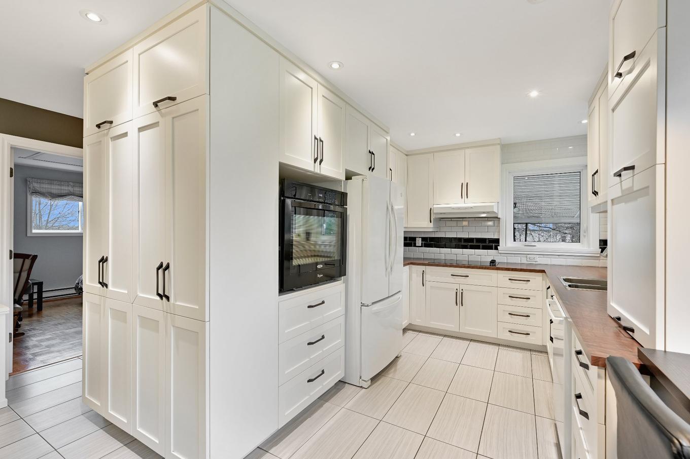Kitchen - 1924 94E Avenue, Saint-Blaise-Sur-Richelieu, QC - Indoor Photo Showing Kitchen