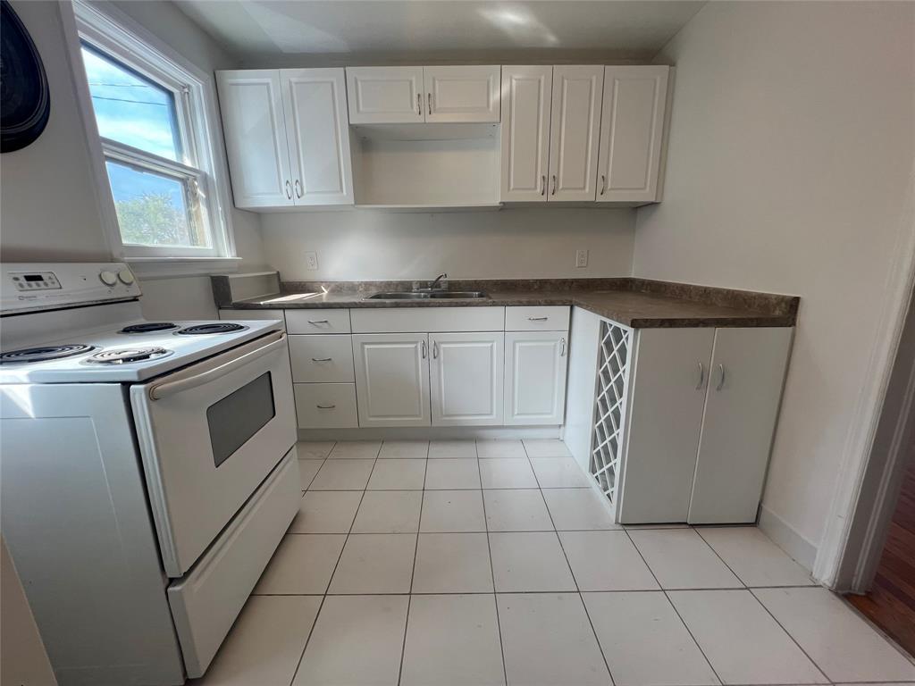 332 Mitton Street North, Sarnia, ON