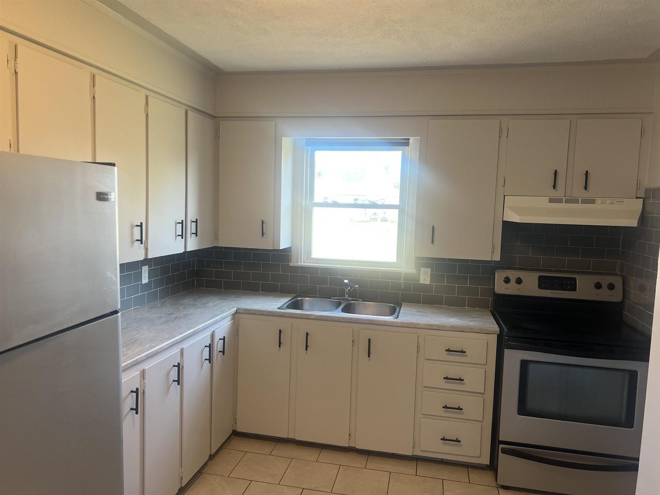 4 Elizabeth Crescent, Stratford, PE