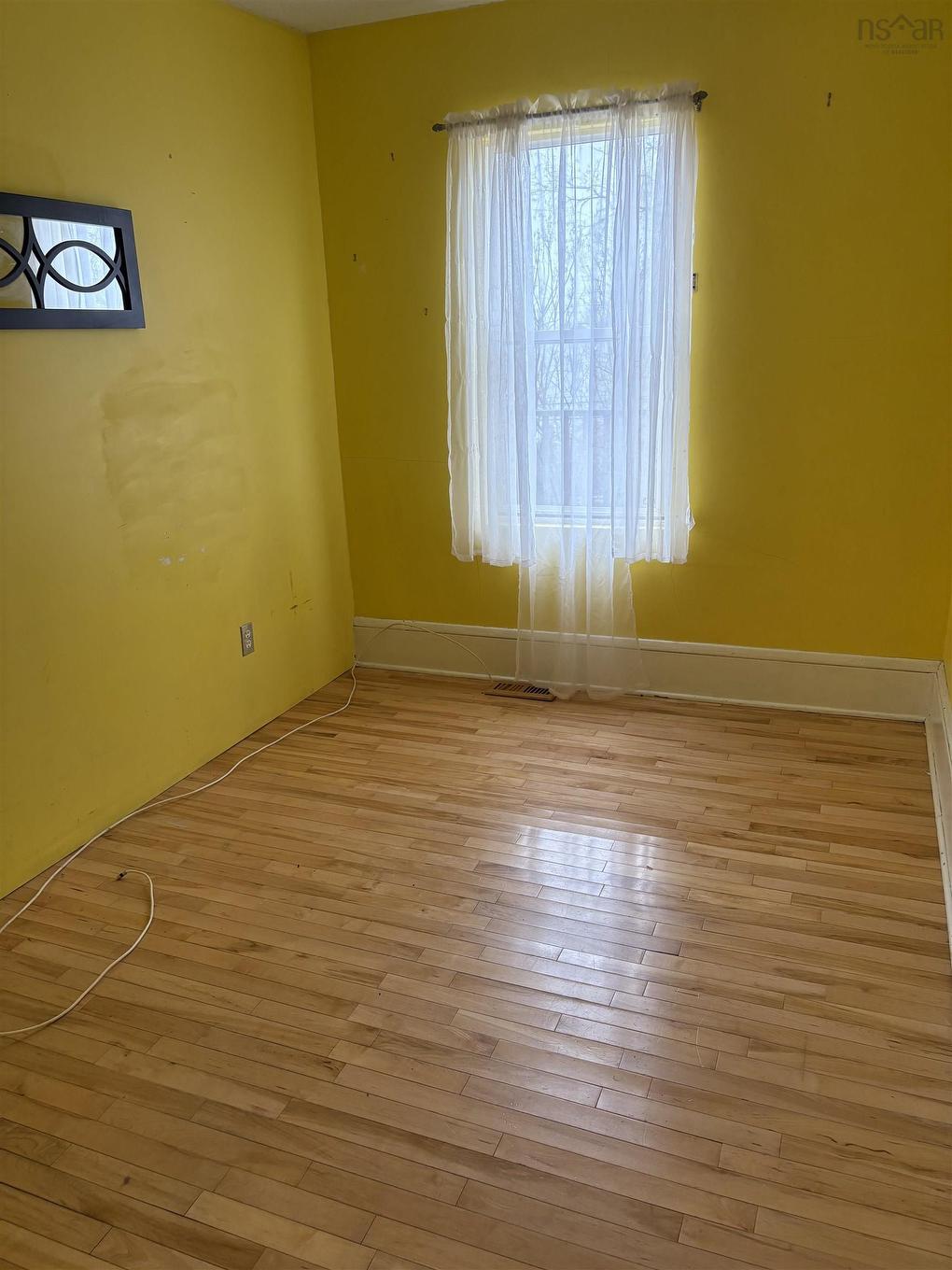 2162 New Waterford Highway, South Bar, NS