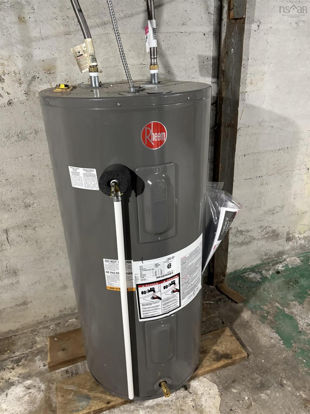 2162 New Waterford Highway, South Bar, NS