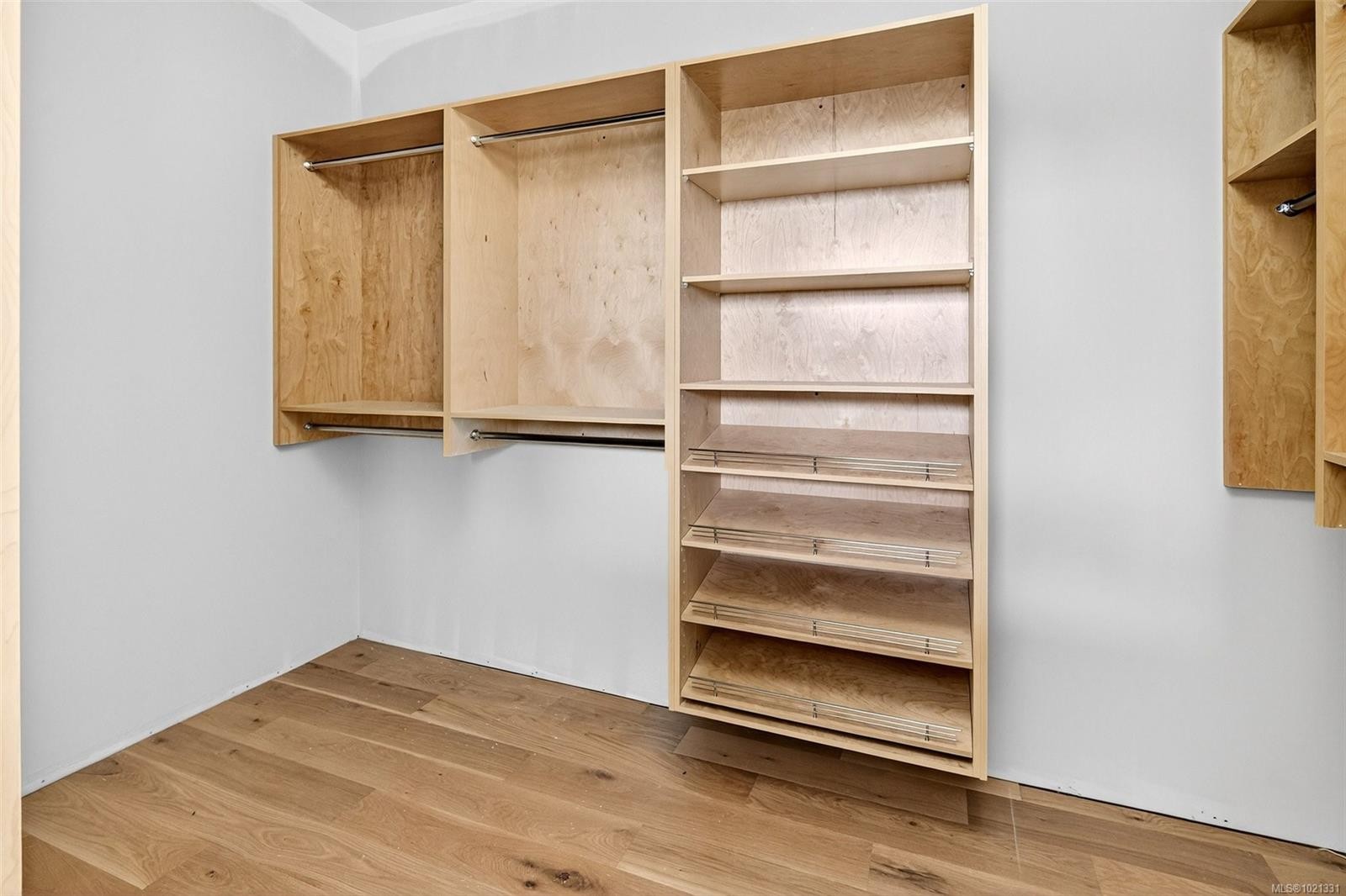 654 Sentinel Dr, Mill Bay, BC