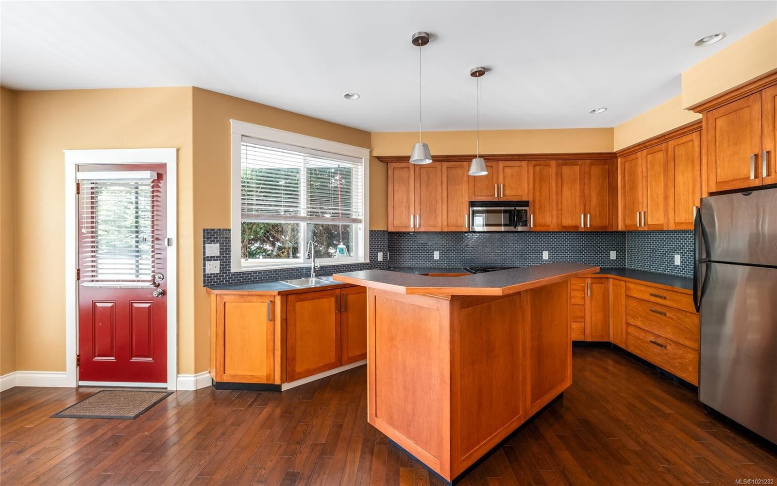 257 Michigan St, Victoria, BC